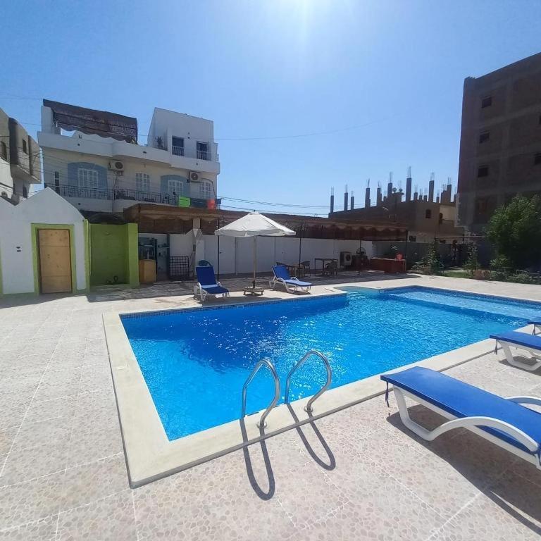 El Fayrouz Hotel Luksor Dış mekan fotoğraf