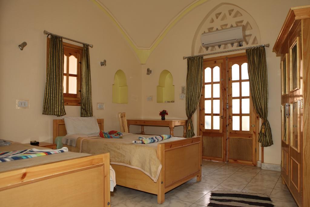 El Fayrouz Hotel Luksor Oda fotoğraf