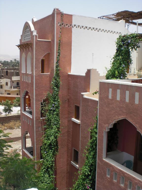 El Fayrouz Hotel Luksor Dış mekan fotoğraf