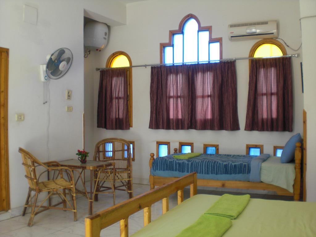 El Fayrouz Hotel Luksor Dış mekan fotoğraf