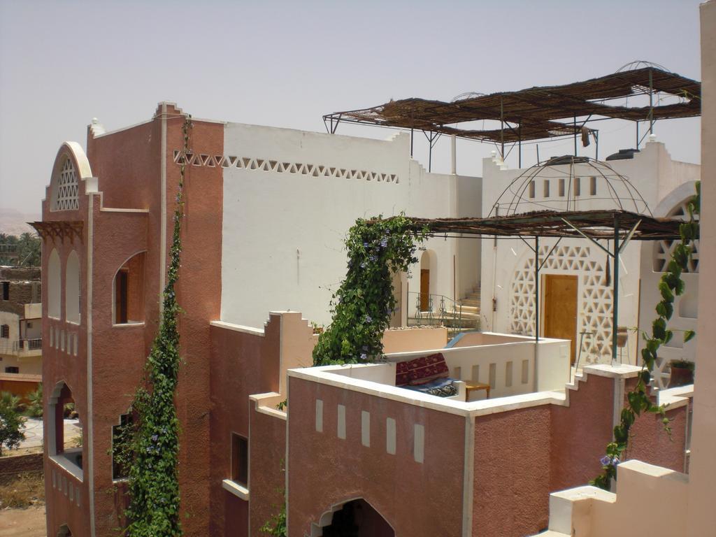 El Fayrouz Hotel Luksor Dış mekan fotoğraf