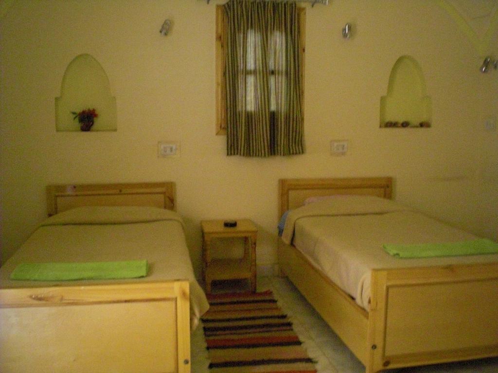 El Fayrouz Hotel Luksor Oda fotoğraf